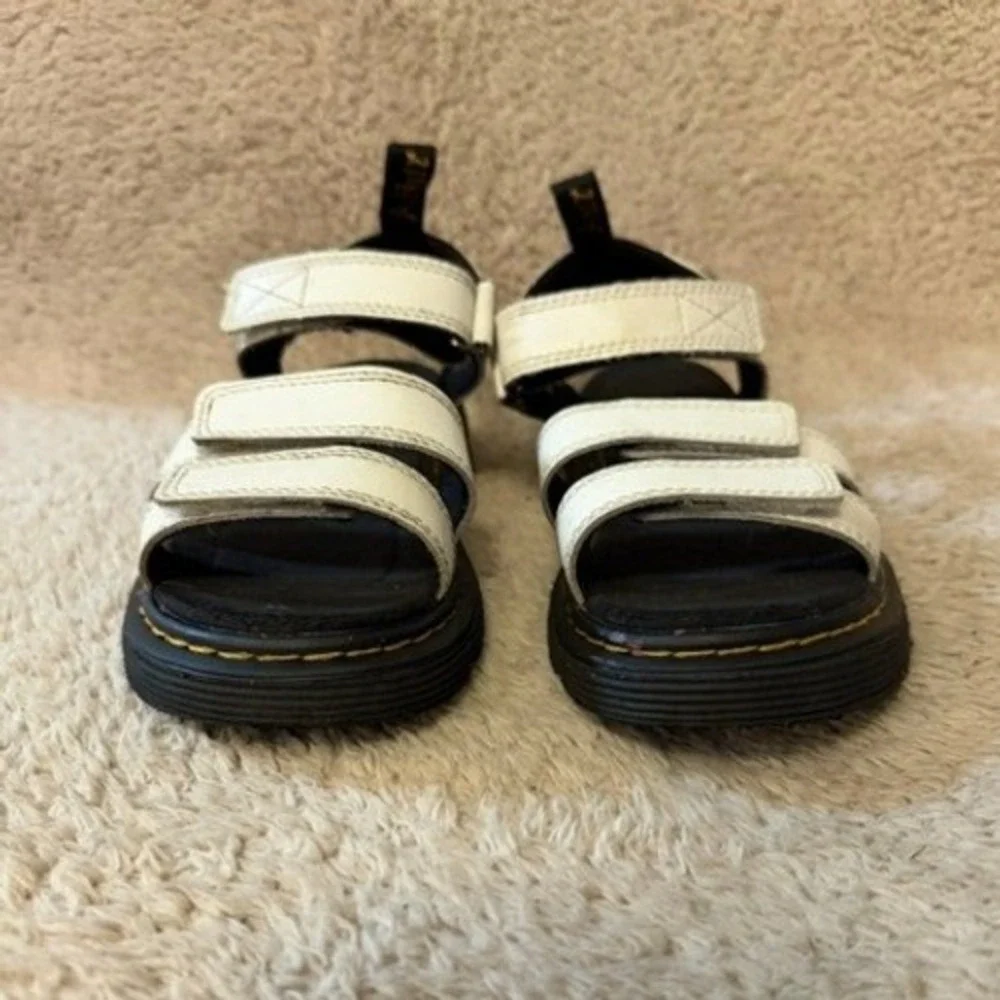 Dr. Martens Klaire J White Hydro Leather Strappy Sandals Kids US 4M 5L EU 36
